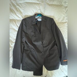 Bianco brioni mens suit
